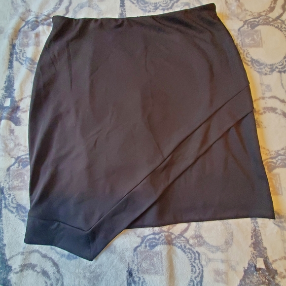 Alfani Black Asymmetrical Skirt - Picture 3 of 7